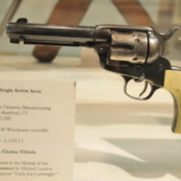 Colt 1873 Single Action Army on eräs maailman kuuluisimmista aseista ...